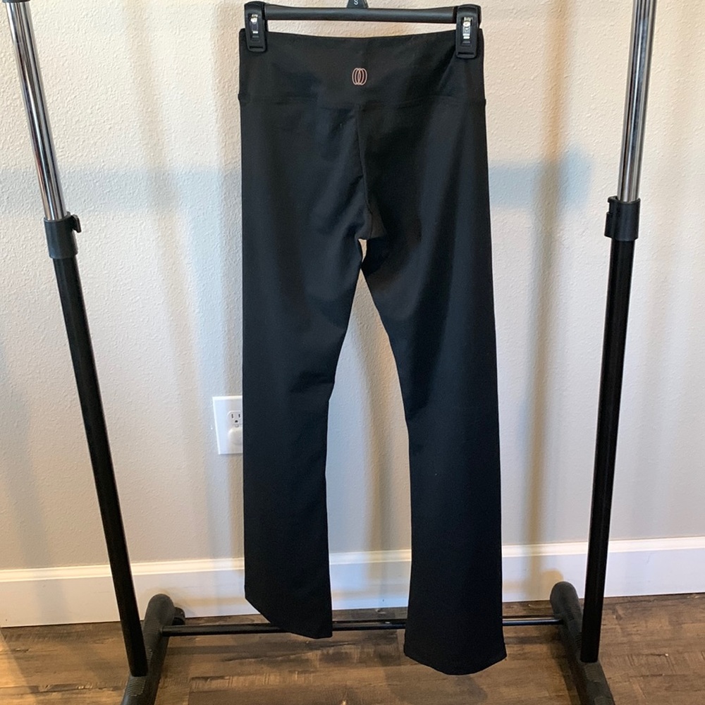 Balance collection leggings
